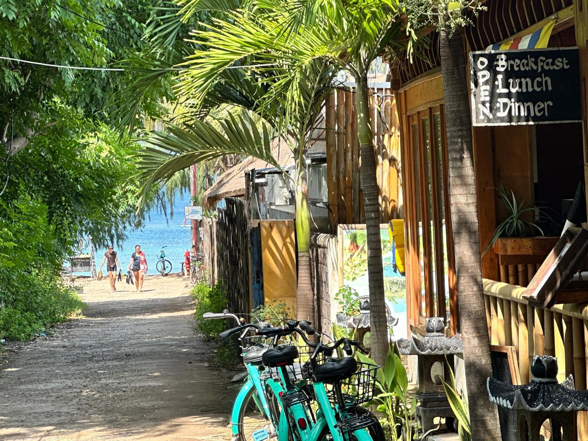 Sunny Rose Bungalows Gili Air - Adults Only Экстерьер фото