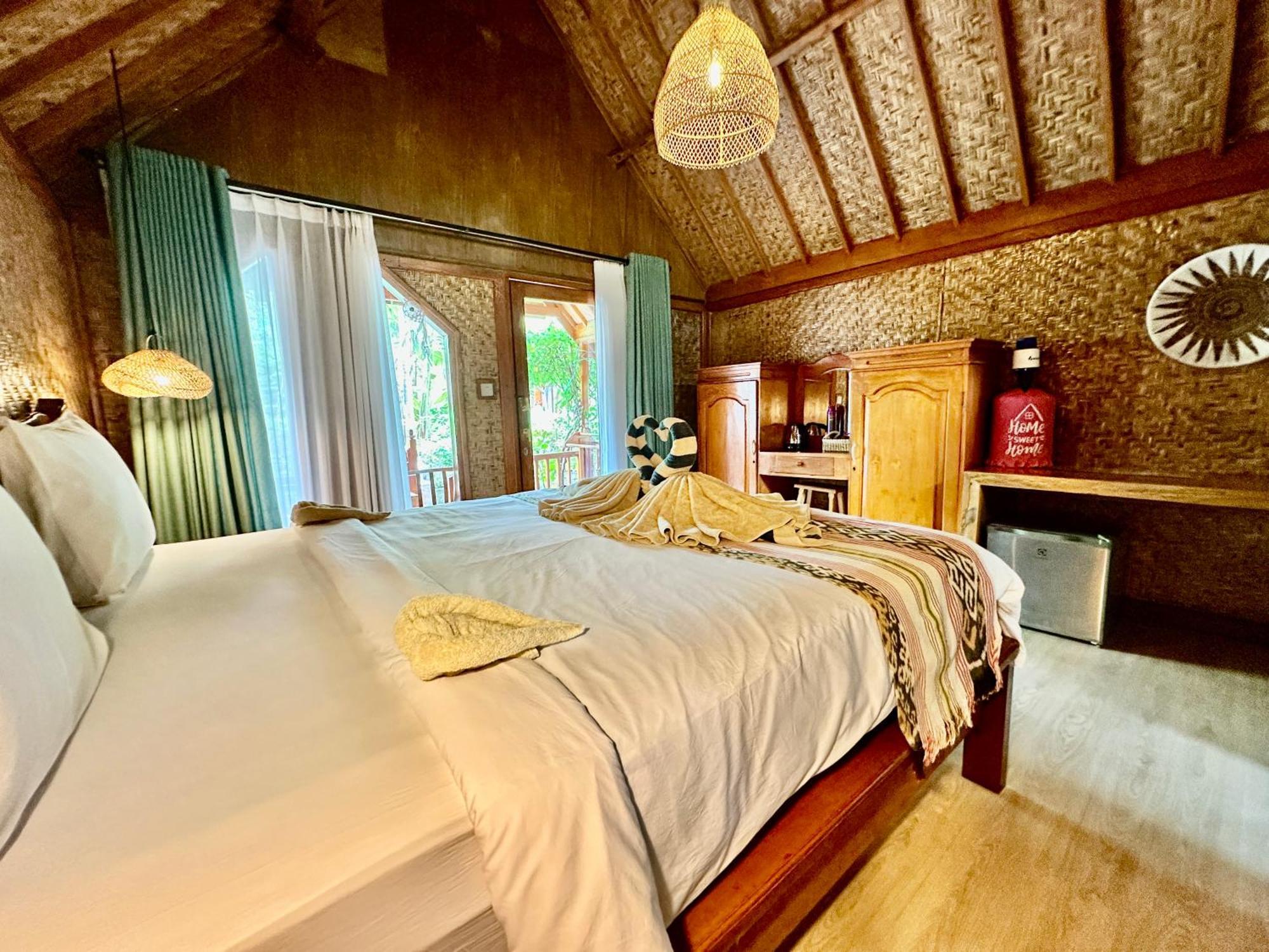 Sunny Rose Bungalows Gili Air - Adults Only Экстерьер фото